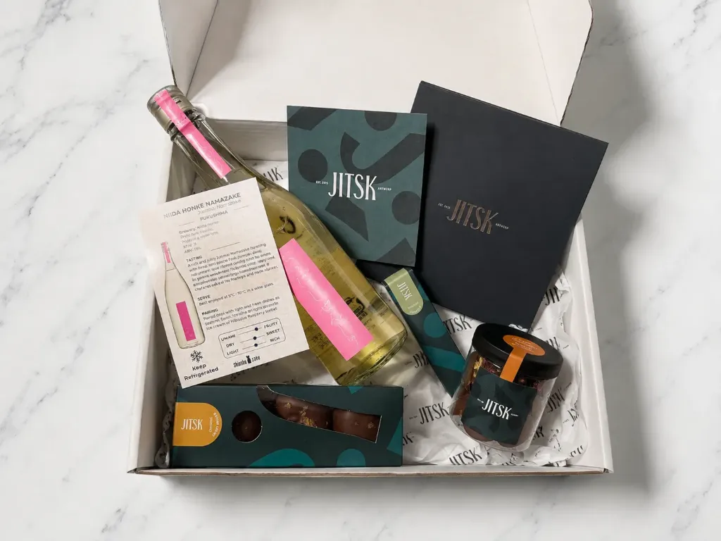 BUILD YOUR OWN SAKE GIFT BOX